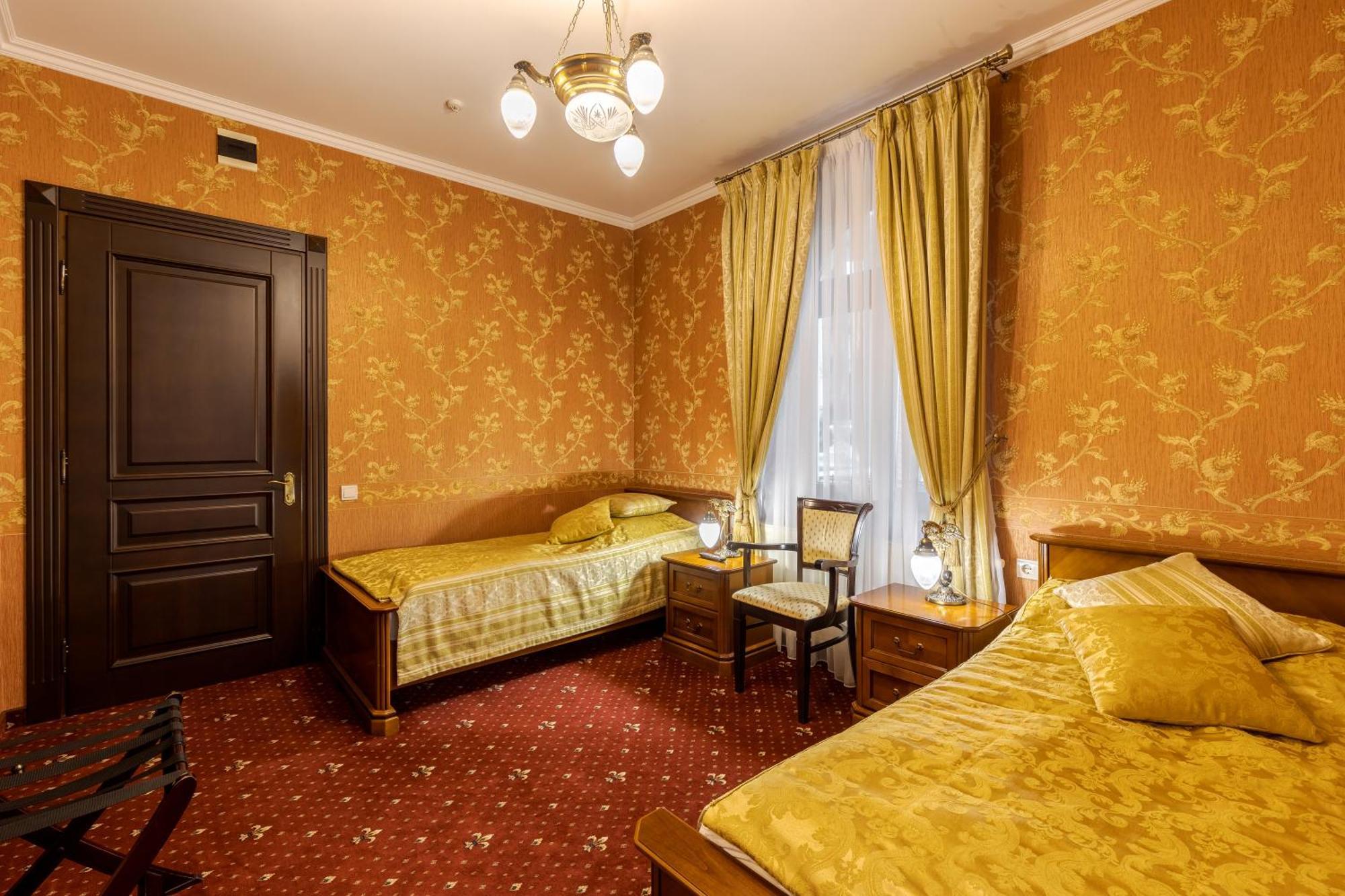 Luxury Boutique Andreevskiy Lviv Exterior photo