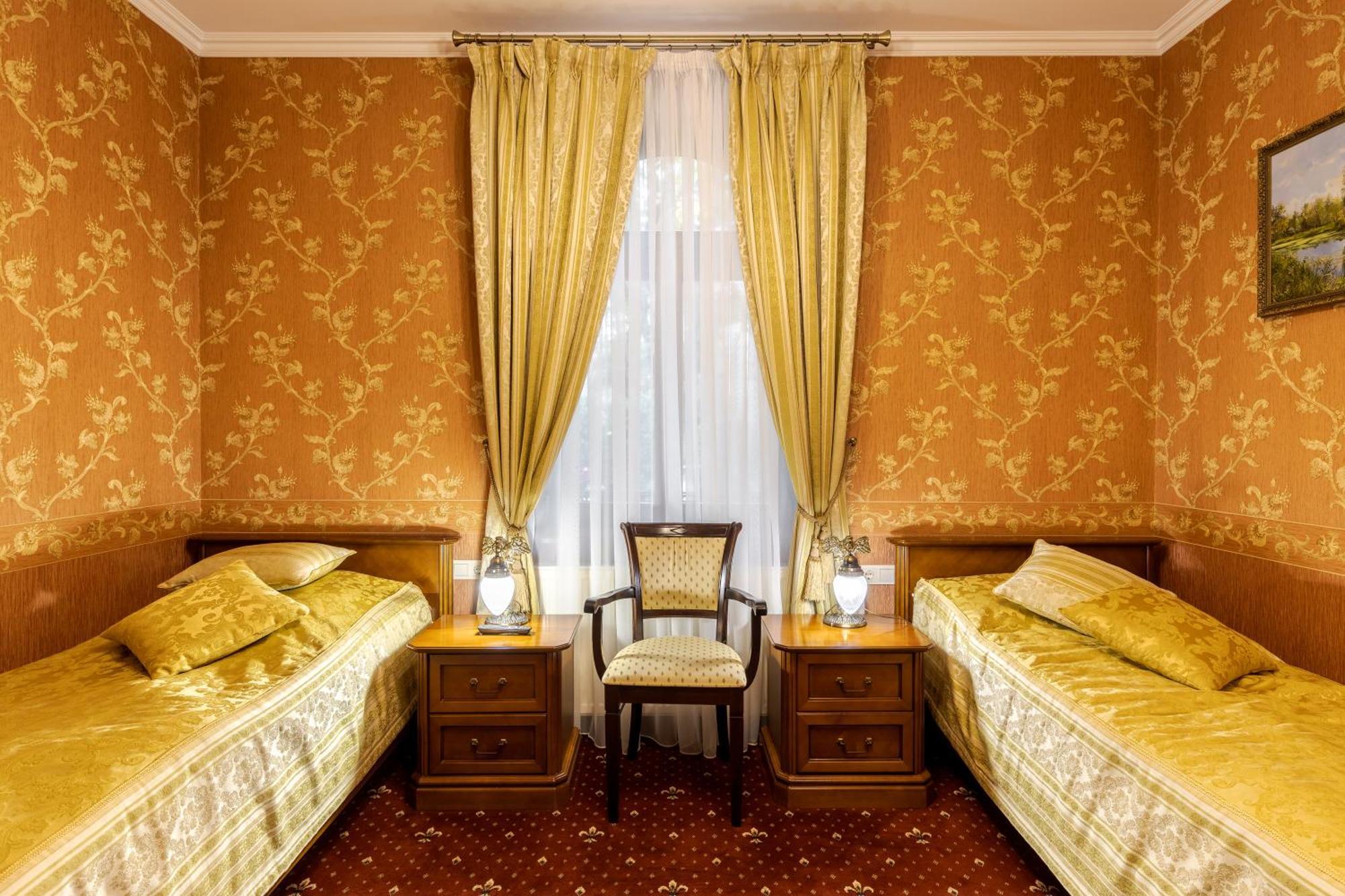 Luxury Boutique Andreevskiy Lviv Exterior photo