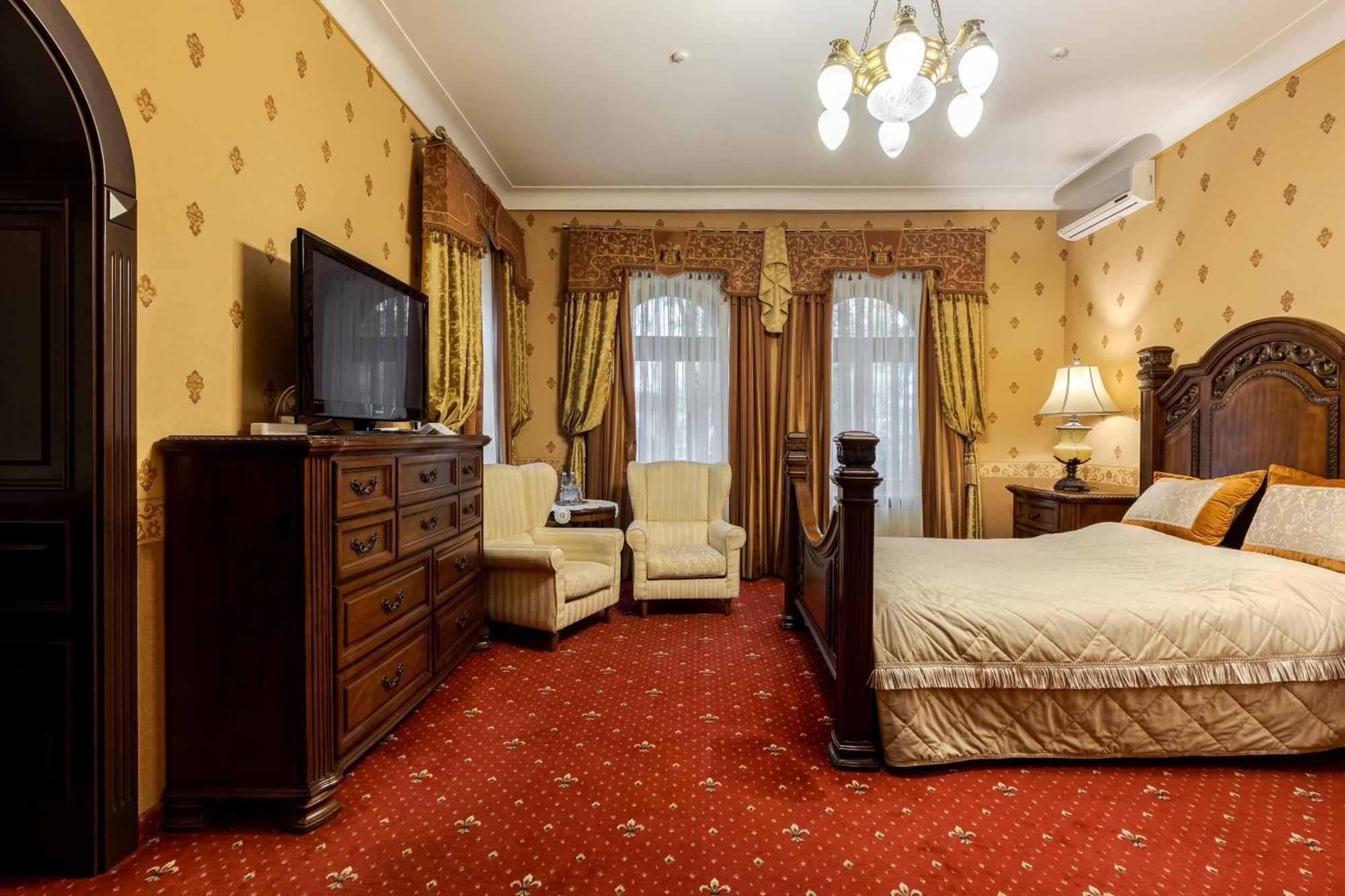 Luxury Boutique Andreevskiy Lviv Exterior photo