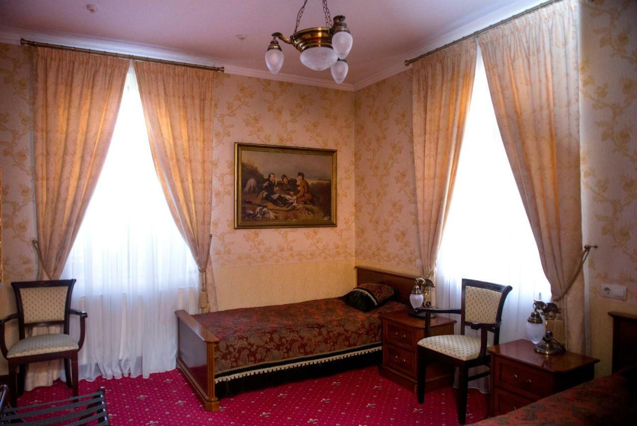 Luxury Boutique Andreevskiy Lviv Exterior photo